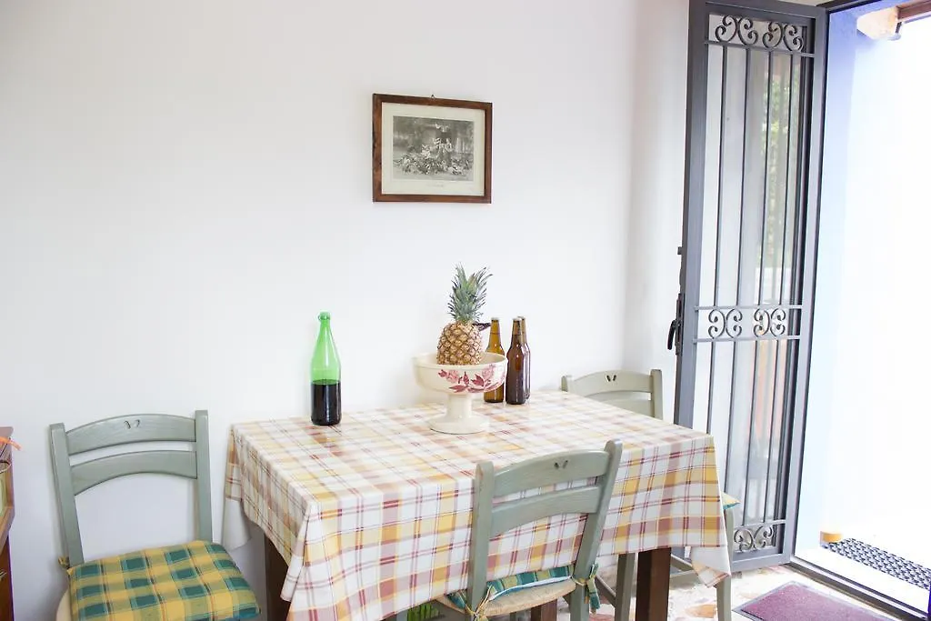 Vila Casa Macchia Giarre 0*,